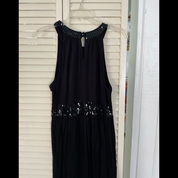 U Knit Black sequin sleeveless dress - Picture 3 of 5